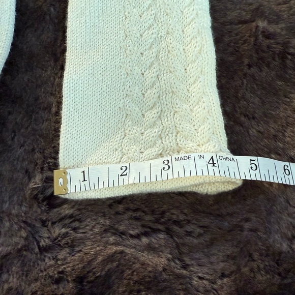 NIKE WHITE WOOL FINGERLESS GLOVES Mittens Arm Warners Wool blend One Size - Picture 7 of 7